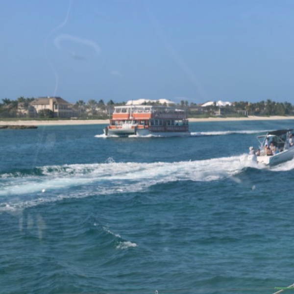 2026 01 17 Verlegen nach Nassau Junkanoo Bay